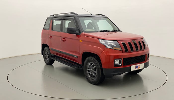 2018 Mahindra TUV300 T10 DUAL TONE, Diesel, Manual, 51,311 km, Right Front Diagonal