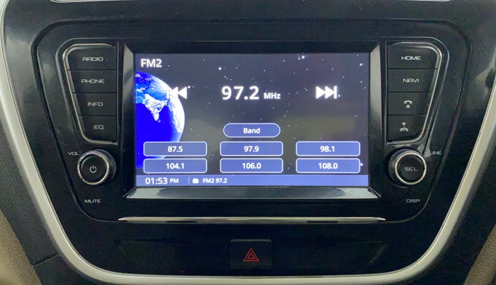 2018 Mahindra TUV300 T10 DUAL TONE, Diesel, Manual, 51,311 km, Infotainment System