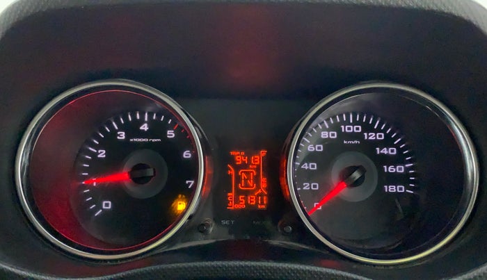 2018 Mahindra TUV300 T10 DUAL TONE, Diesel, Manual, 51,311 km, Odometer Image