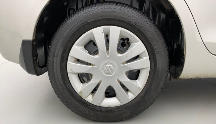 2014 Maruti Swift Dzire VXI, Petrol, Manual, 38,689 km, Right Rear Wheel