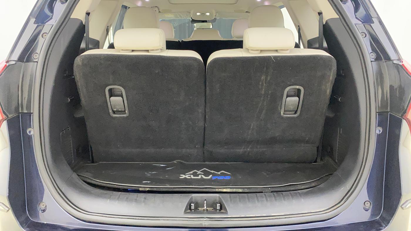 2021 Mahindra XUV700 AX 7 LUXURY P AT 7 STR, Petrol, Automatic, 57,114 km, Boot Inside