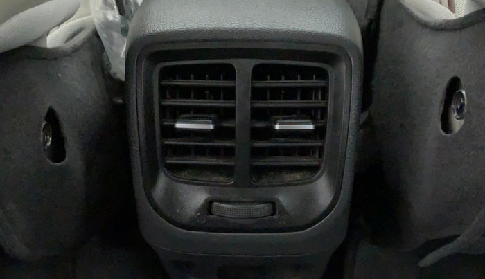 2022 Hyundai AURA S 1.2 CNG, CNG, Manual, 32,830 km, Rear AC Vents