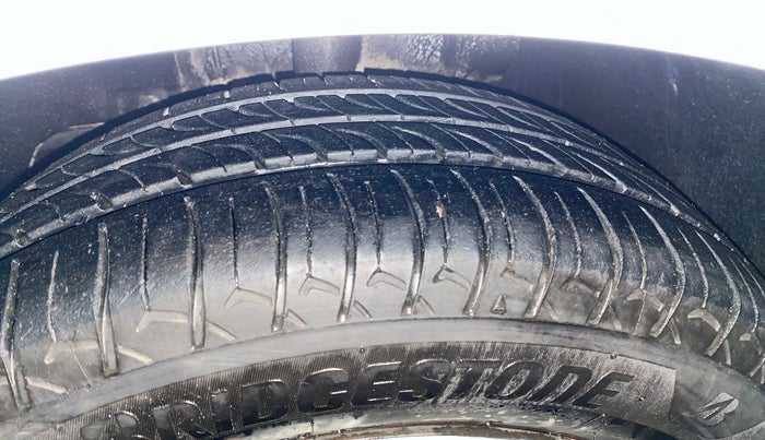 2017 Tata Tiago XT PETROL, Petrol, Manual, 48,903 km, Left Front Tyre Tread