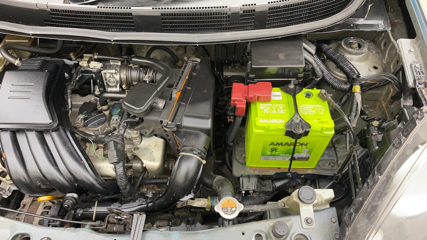 2014 Nissan Micra Active XV SAFETY PACK, Petrol, Manual, 1,13,086 km, Engine View - Left