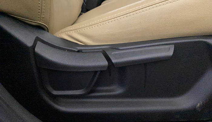 2021 Hyundai NEW I20 SPORTZ 1.2 AT, Petrol, Automatic, 23,673 km, Driver Side Adjustment Panel