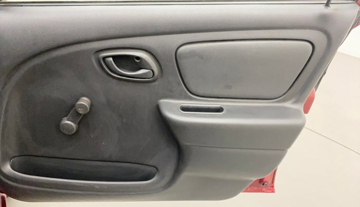 2011 Maruti Alto LXI, Petrol, Manual, 52,358 km, Driver Side Door Panels Control
