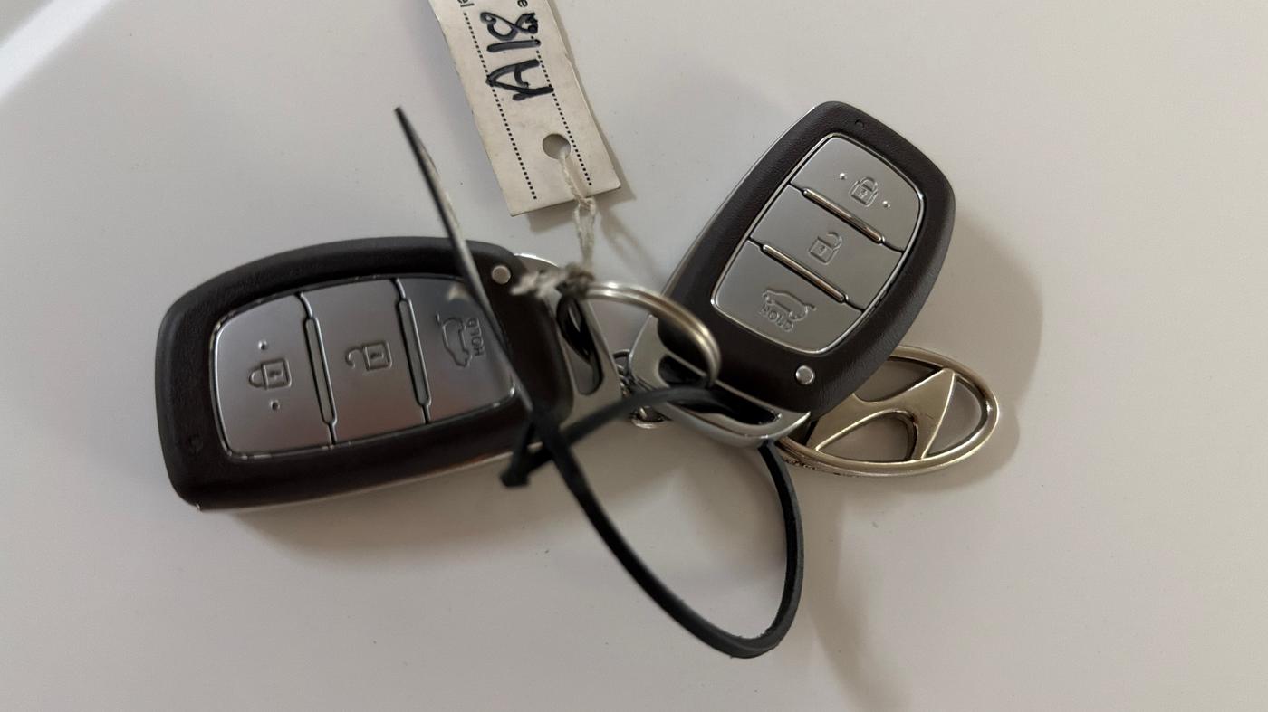 2023 Hyundai Creta S 1.5 PETROL, Petrol, Manual, 56,661 km, Key Close Up