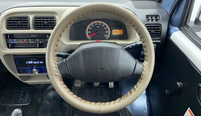 2018 Maruti Eeco 5 STR CNG WITH AC PLUSHTR, CNG, Manual, 55,326 km, Steering Wheel Close-up