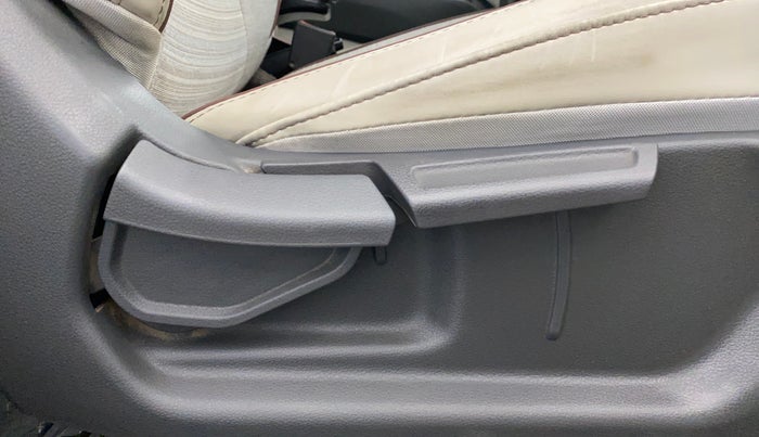 2021 Hyundai AURA S 1.2 CNG, CNG, Manual, 1,02,902 km, Driver Side Adjustment Panel