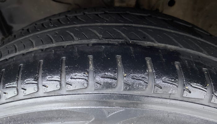 2018 Honda Jazz 1.2 V MT, Petrol, Manual, 34,744 km, Left Front Tyre Tread