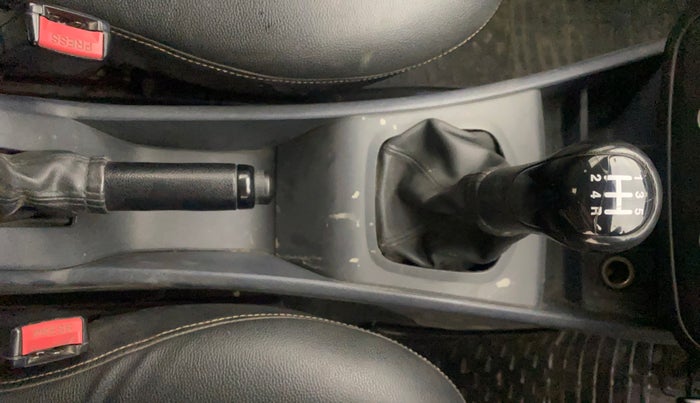 2013 Ford Classic LXI 1.4 DIESEL, Diesel, Manual, 87,098 km, Gear Lever