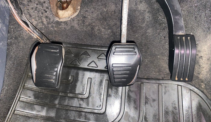 2013 Ford Classic LXI 1.4 DIESEL, Diesel, Manual, 87,098 km, Pedals