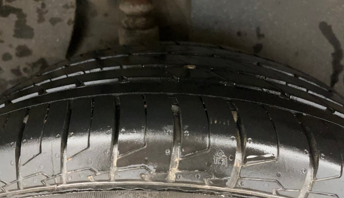 2018 Hyundai Creta SX AT 1.6 PETROL, Petrol, Automatic, 74,440 km, Right Rear Tyre Tread