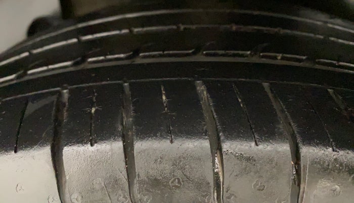2019 KIA SELTOS GTX 1.4 GDI AT PETROL, Petrol, Automatic, 22,130 km, Right Rear Tyre Tread
