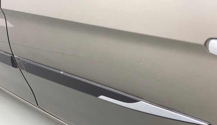 2021 Maruti Ciaz ALPHA 1.5 SHVS PETROL, Petrol, Manual, 20,911 km, Rear left door - Minor scratches