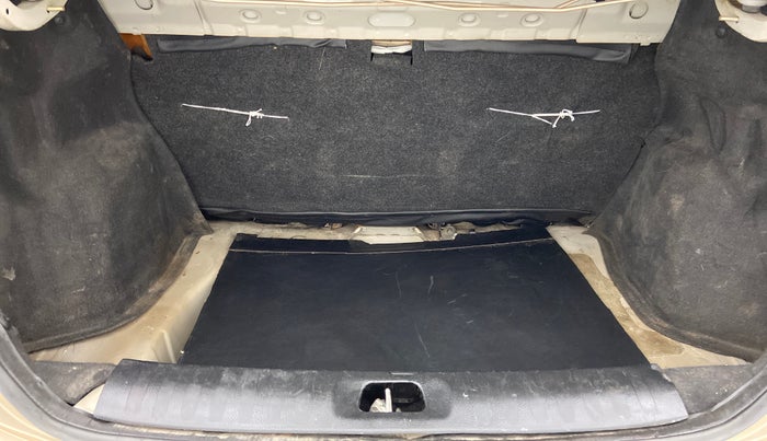 2012 Maruti Swift Dzire VDI BS IV, Diesel, Manual, 1,30,638 km, Boot Inside