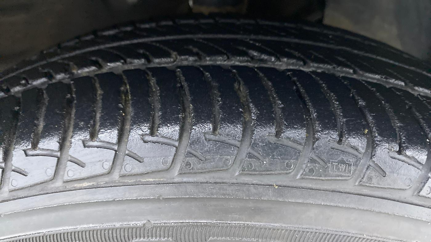 2020 Maruti New Wagon-R VXI 1.0, Petrol, Manual, 19,126 km, Right Front Tyre Tread