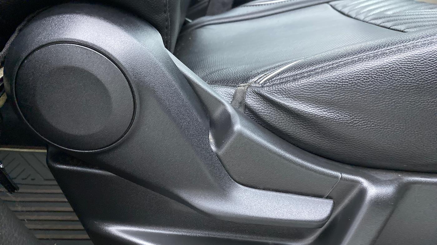 2020 Maruti New Wagon-R VXI 1.0, Petrol, Manual, 19,126 km, Driver Side Adjustment Panel