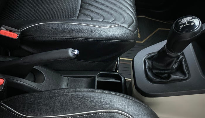2020 Maruti New Wagon-R VXI 1.0, Petrol, Manual, 19,126 km, Gear Lever