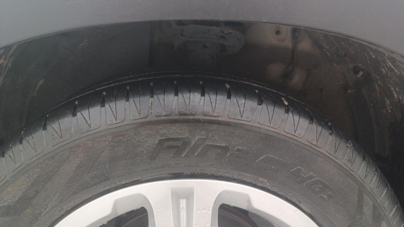 2021 KIA SONET HTK PLUS 1.2, Petrol, Manual, 37,870 km, Left Front Tyre Tread