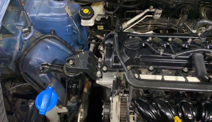 2021 Hyundai VENUE S 1.2, Petrol, Manual, 22,857 km, Engine View - Right