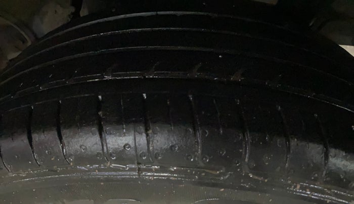 2021 Hyundai VENUE S 1.2, Petrol, Manual, 22,857 km, Left Rear Tyre Tread