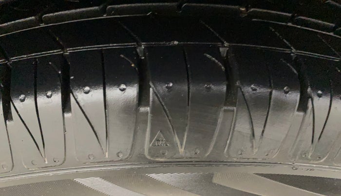 2020 Tata NEXON XZ PLUS PETROL, Petrol, Manual, 62,762 km, Right Front Tyre Tread