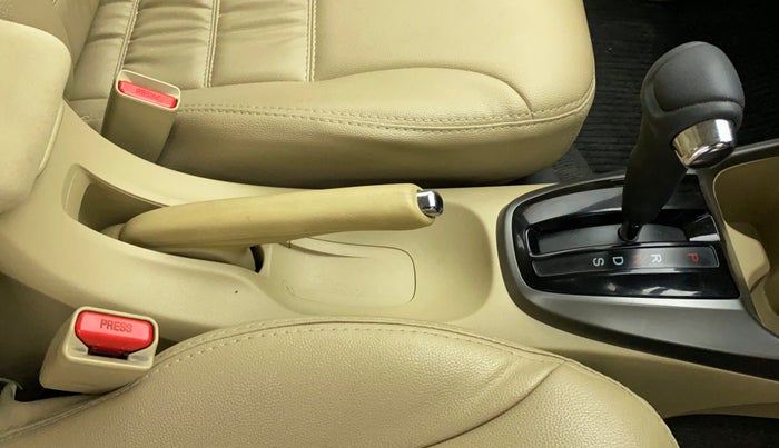 2012 Honda City 1.5L I-VTEC V AT, Petrol, Automatic, 42,955 km, Gear Lever