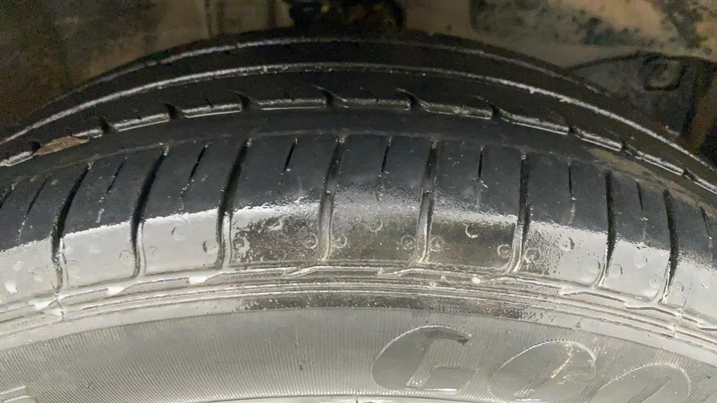 2012 Honda City 1.5L I-VTEC V AT, Petrol, Automatic, 42,955 km, Right Front Tyre Tread