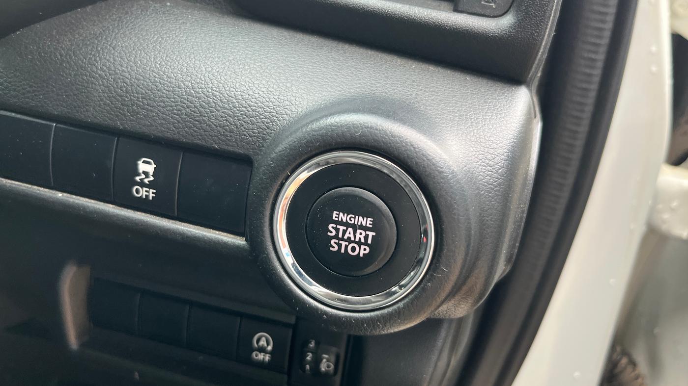 2024 Maruti Swift ZXI PLUS AMT, Petrol, Automatic, 22,202 km, Keyless Start/ Stop Button
