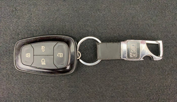 2020 Tata ALTROZ XZ PETROL, Petrol, Manual, 35,695 km, Key Close Up