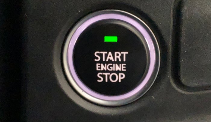 2020 Tata ALTROZ XZ PETROL, Petrol, Manual, 35,695 km, Keyless Start/ Stop Button