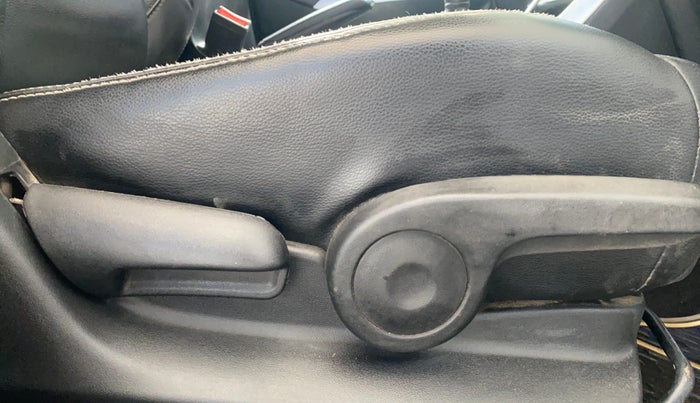 2018 Maruti S Cross ALPHA 1.3, Diesel, Manual, 63,445 km, Driver Side Adjustment Panel