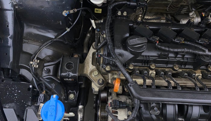 2021 Hyundai NEW I20 MAGNA 1.2 MT, Petrol, Manual, 73,888 km, Engine View - Right