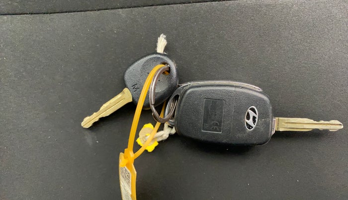 2021 Hyundai NEW I20 MAGNA 1.2 MT, Petrol, Manual, 73,888 km, Key Close Up