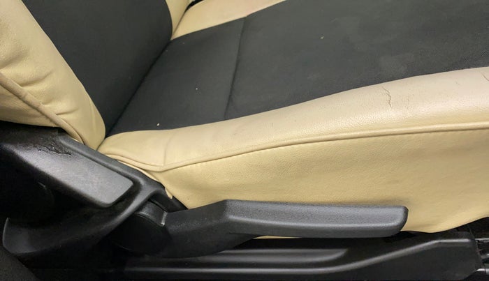 2016 Maruti Baleno ZETA PETROL 1.2, Petrol, Manual, 35,467 km, Driver Side Adjustment Panel