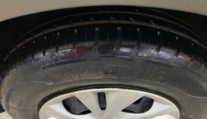 2019 Maruti Swift VXI, Petrol, Manual, 31,242 km, Left Front Tyre Tread