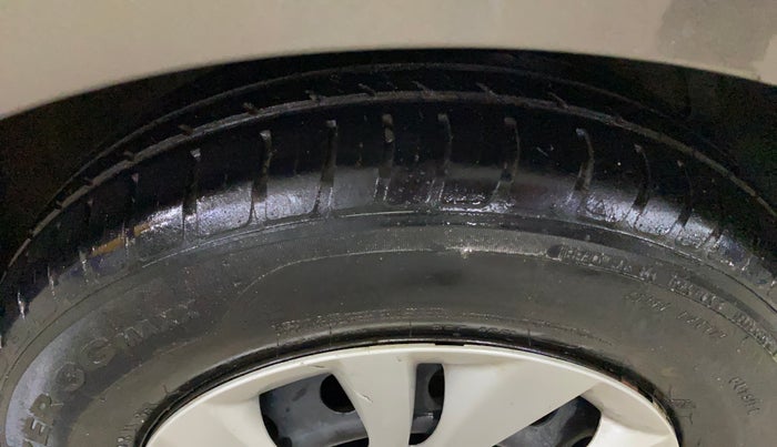 2019 Maruti Swift VXI, Petrol, Manual, 31,242 km, Right Front Tyre Tread