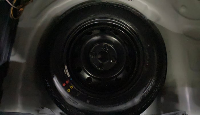 2019 Maruti Swift VXI, Petrol, Manual, 31,242 km, Spare Tyre