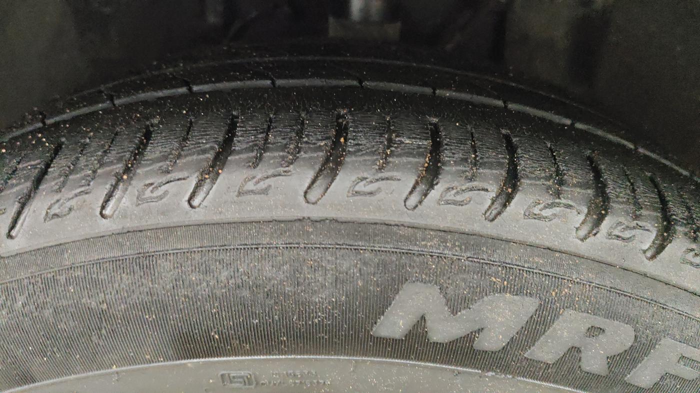2022 Tata ALTROZ XZ PLUS PETROL DARK EDITION, Petrol, Manual, 43,220 km, Left Front Tyre Tread