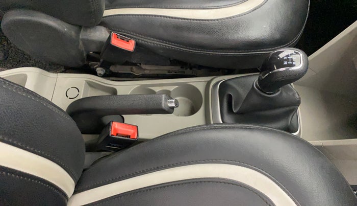 2016 Tata Tiago XZ PETROL, Petrol, Manual, 65,245 km, Gear Lever