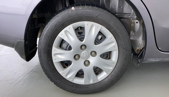 2018 Honda Amaze 1.2 S (O) MT I VTEC, Petrol, Manual, 58,281 km, Right Rear Wheel