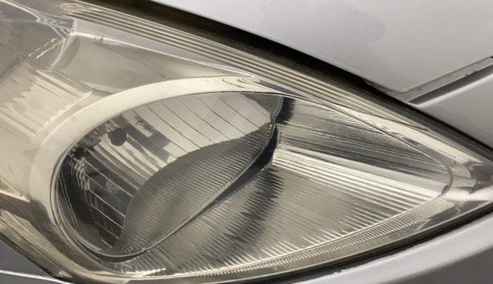 2014 Maruti Swift Dzire VDI, Diesel, Manual, 1,06,369 km, Right headlight - Minor scratches