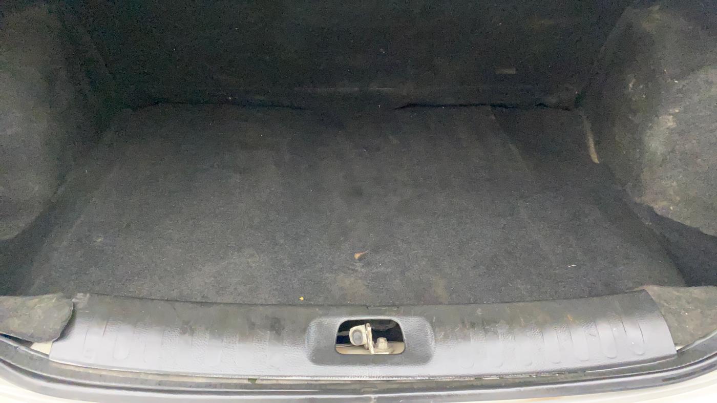2014 Maruti Swift Dzire VDI, Diesel, Manual, 1,06,369 km, Boot Inside