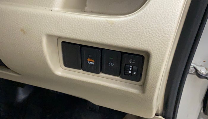 2014 Maruti Swift Dzire VDI, Diesel, Manual, 1,06,369 km, Dashboard - Headlight height adjustment not working