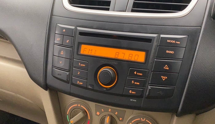 2014 Maruti Swift Dzire VDI, Diesel, Manual, 1,06,369 km, Infotainment system - Music system not functional