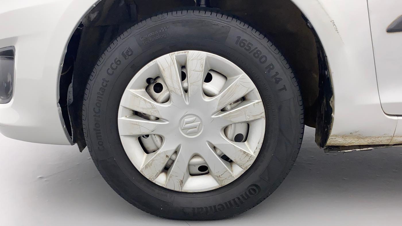 2014 Maruti Swift Dzire VDI, Diesel, Manual, 1,06,369 km, Left Front Wheel
