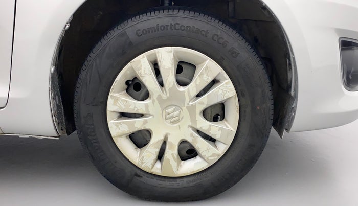 2014 Maruti Swift Dzire VDI, Diesel, Manual, 1,06,369 km, Right Front Wheel