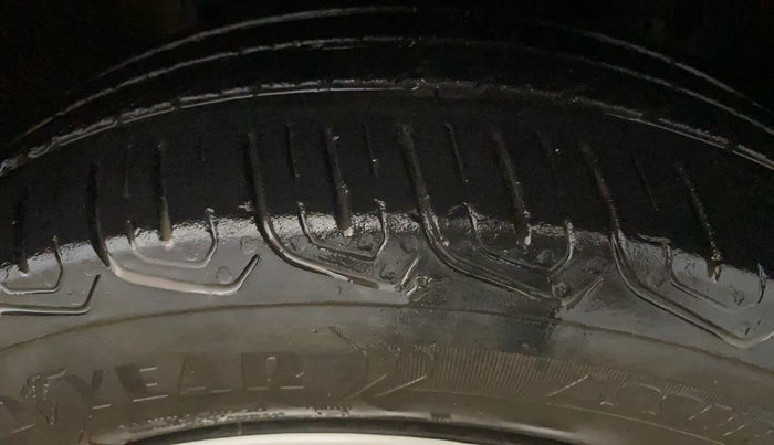 2022 Tata Tiago XZ PLUS CNG, CNG, Manual, 39,577 km, Right Front Tyre Tread