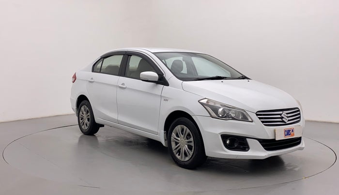 2016 Maruti Ciaz VXI PLUS, Petrol, Manual, 64,560 km, Right Front Diagonal
